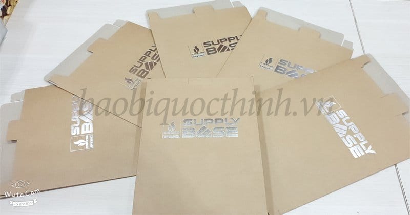 Hộp giấy Kraft ép nhũ bạc tại Bao Bì Quốc Thịnh